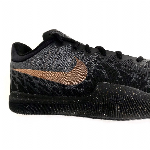 SOLD🚫Nike Kobe Mamba Rage Gold Stars - Picture 3 of 6